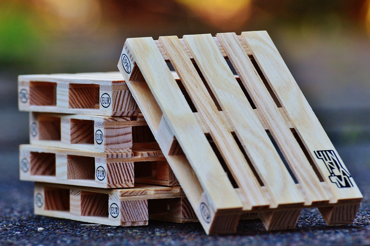 euro-pallets-1160806_1280